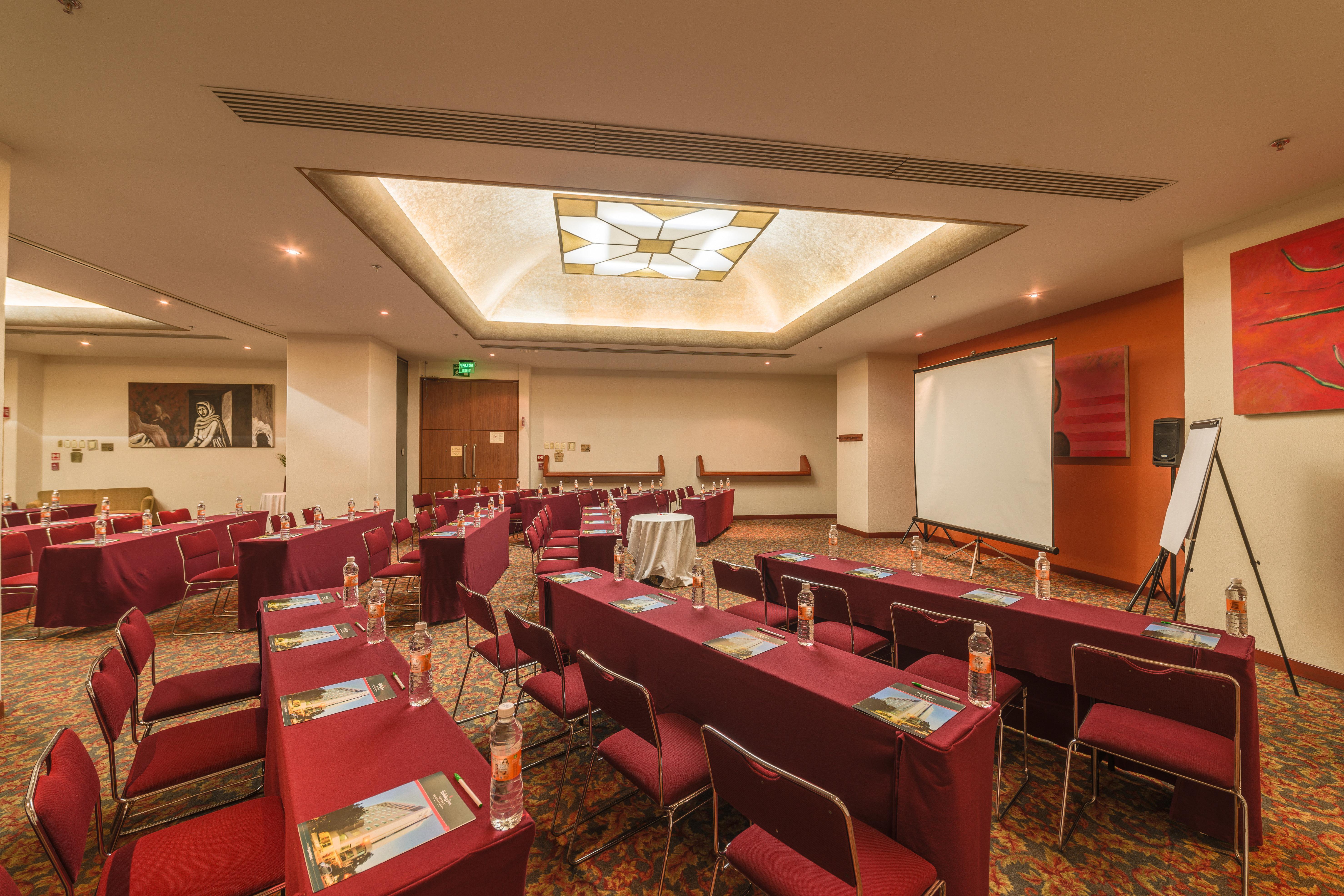 Holiday Inn Guadalajara Select By Ihg Kültér fotó