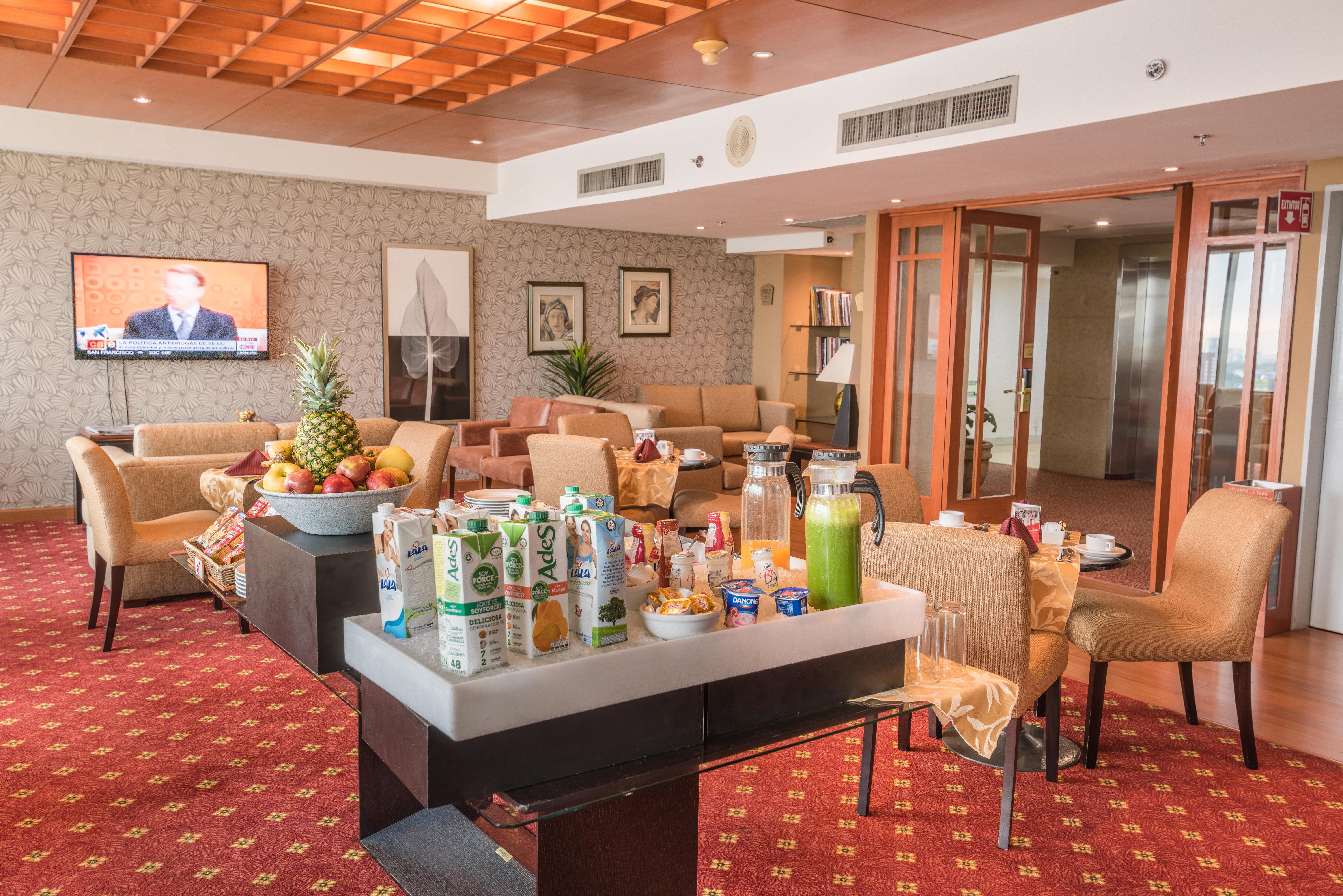 Holiday Inn Guadalajara Select By Ihg Kültér fotó