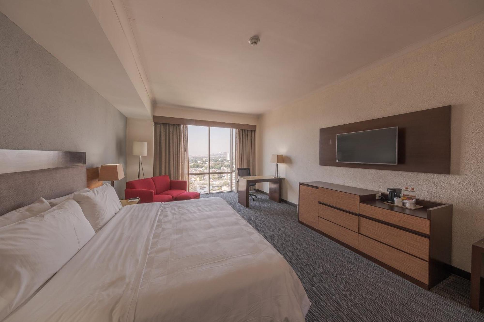 Holiday Inn Guadalajara Select By Ihg Kültér fotó